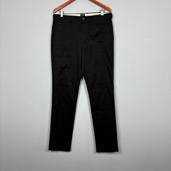 NWT J. Crew Men's black stretch slim straight pants size 32 x 34. NWT - Picture 1 of 9